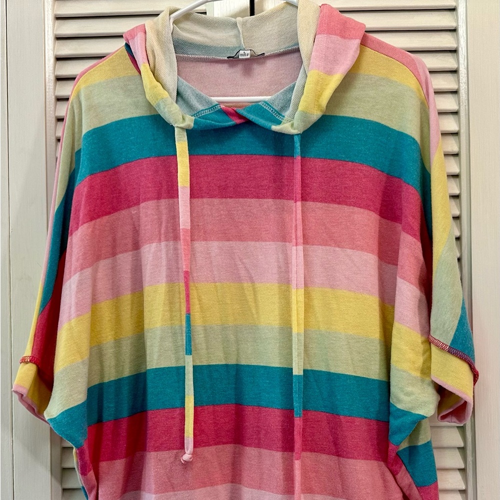 White Birch Strip Hooded Shirt size L